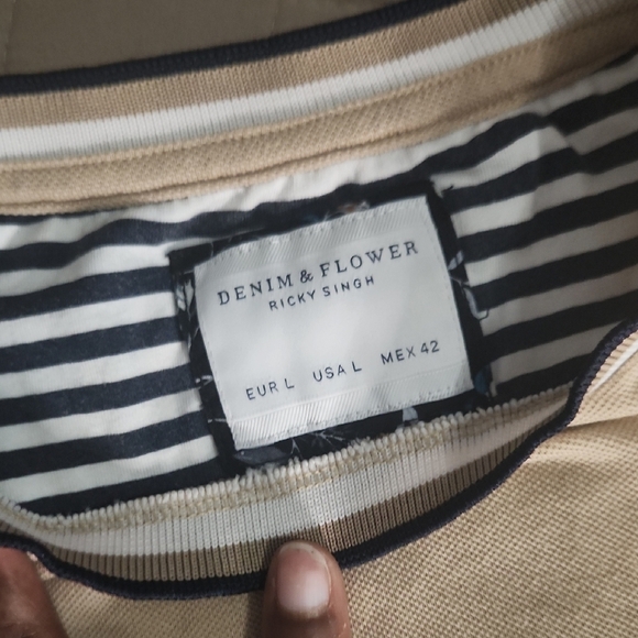 Denim & Flower T-Shirt, Size L - Picture 2 of 3